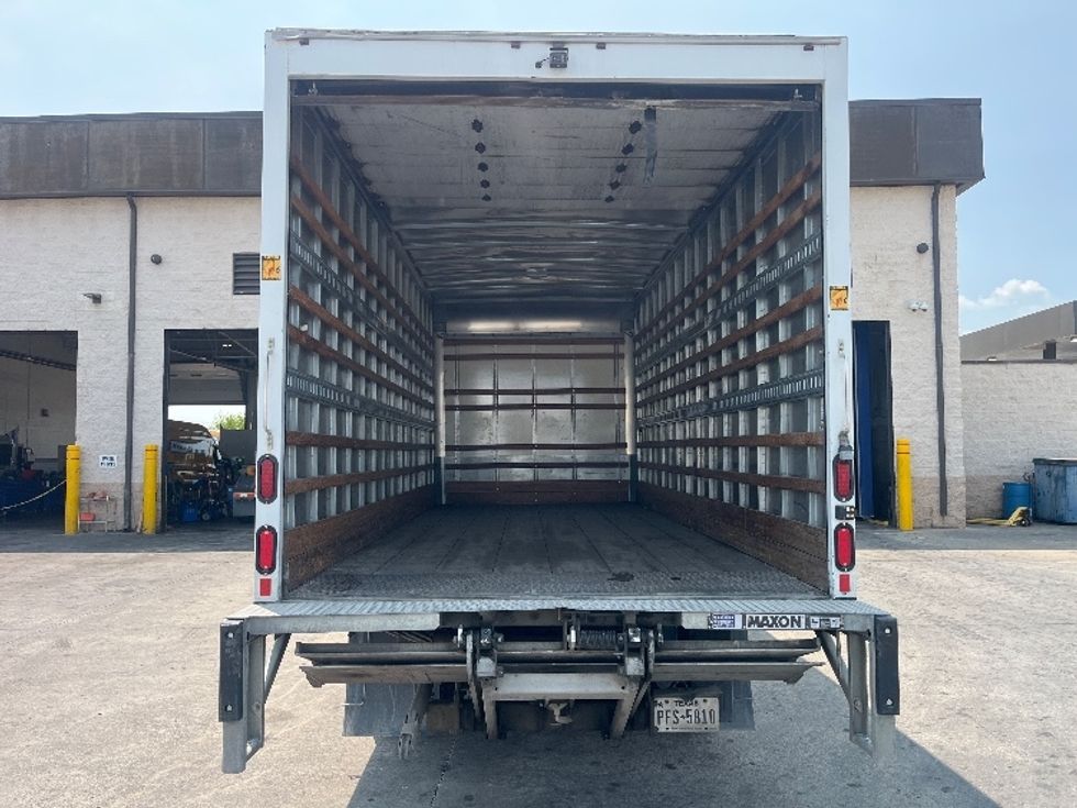 Medium Duty Box Truck-Light and Medium Duty Trucks-Isuzu-2021-NRR-Carrollton-TX-252,616\n\t\tmiles-$ 18,000 - Image 8