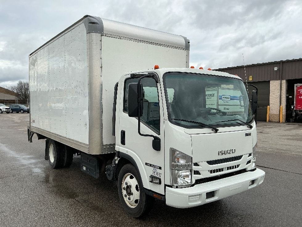 Medium Duty Box Truck-Light and Medium Duty Trucks-Isuzu-2021-NRR-Cincinnati-OH-151,169\n\t\tmiles-$ 40,750 - Image 1