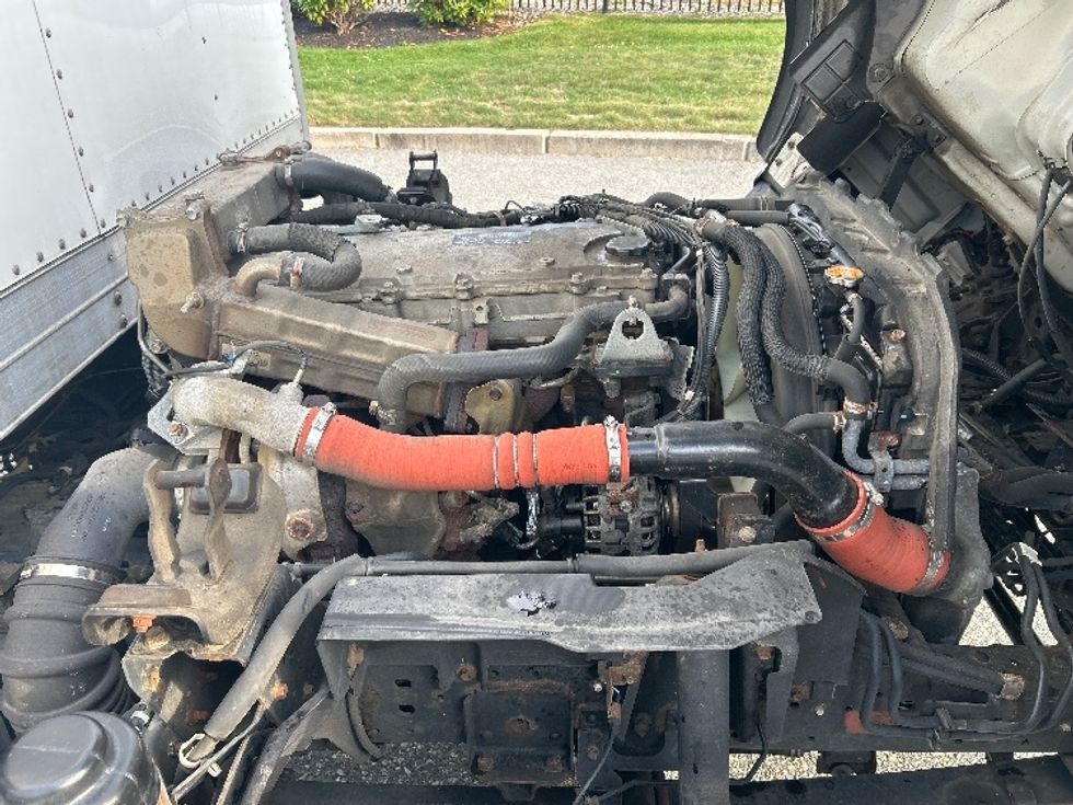 Medium Duty Box Truck-Light and Medium Duty Trucks-Isuzu-2021-NRR-Fitchburg-MA-159,281\n\t\tmiles-$ 32,000 - Image 23