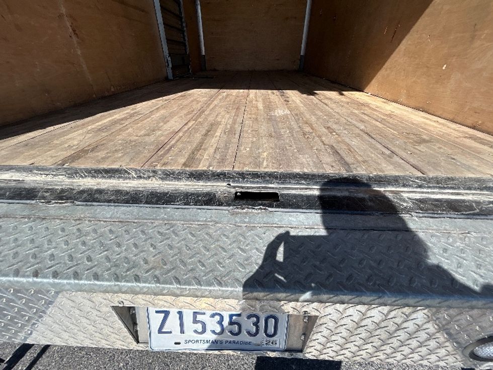 Medium Duty Box Truck-Light and Medium Duty Trucks-Isuzu-2021-NRR-Hammond-LA-144,359\n\t\tmiles-$ 42,500 - Image 10