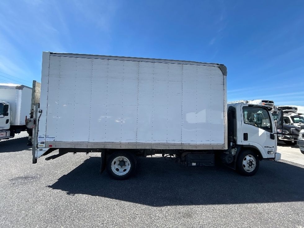 Medium Duty Box Truck-Light and Medium Duty Trucks-Isuzu-2021-NRR-Hammond-LA-144,359\n\t\tmiles-$ 42,500 - Image 15