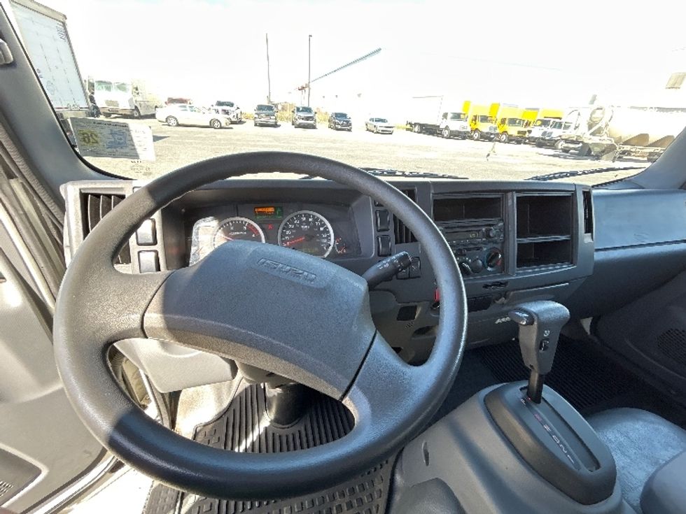 Medium Duty Box Truck-Light and Medium Duty Trucks-Isuzu-2021-NRR-Hammond-LA-144,359\n\t\tmiles-$ 42,500 - Image 18