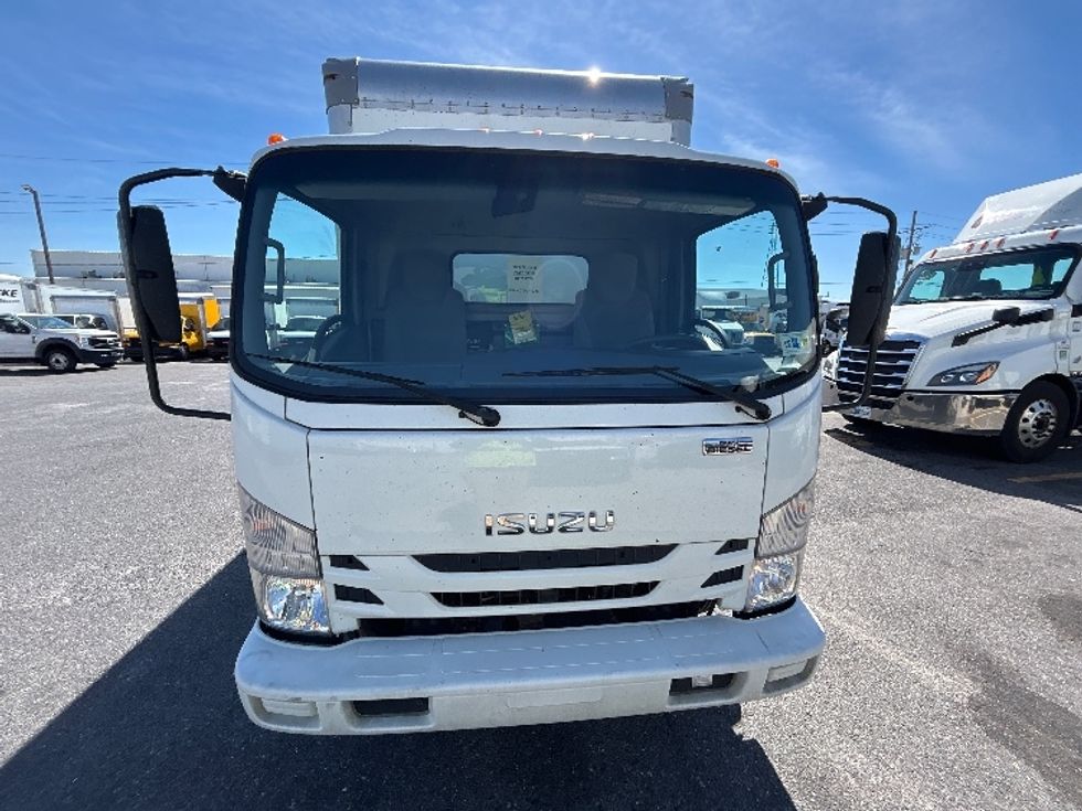Medium Duty Box Truck-Light and Medium Duty Trucks-Isuzu-2021-NRR-Hammond-LA-144,359\n\t\tmiles-$ 42,500 - Image 2