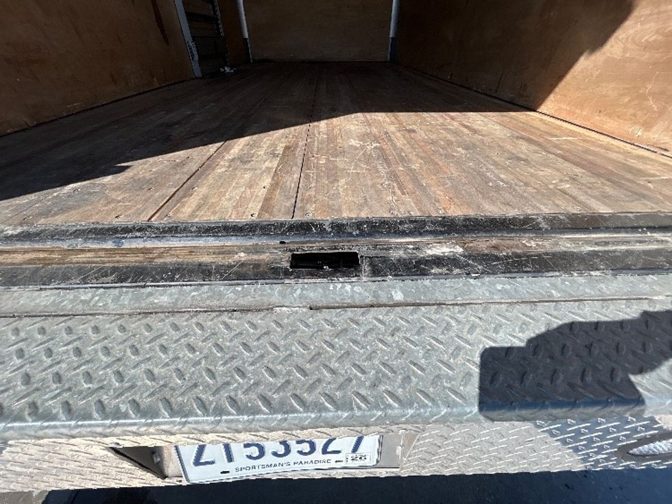 Medium Duty Box Truck-Light and Medium Duty Trucks-Isuzu-2021-NRR-Hammond-LA-145,549\n\t\tmiles-$ 42,250 - Image 10