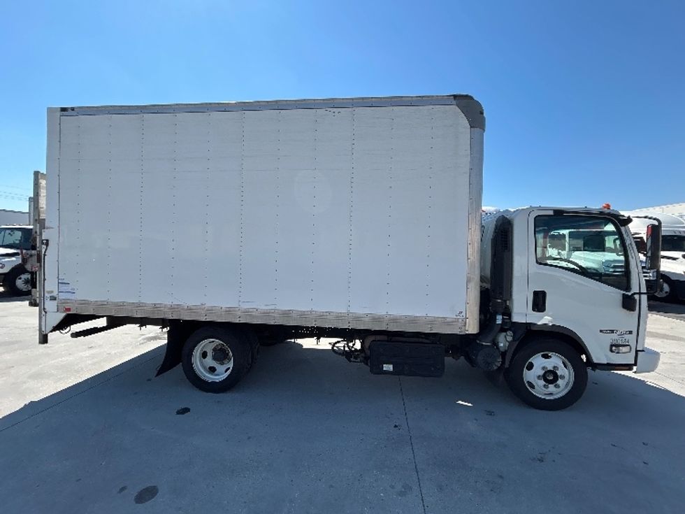 Medium Duty Box Truck-Light and Medium Duty Trucks-Isuzu-2021-NRR-Hammond-LA-145,549\n\t\tmiles-$ 42,250 - Image 15