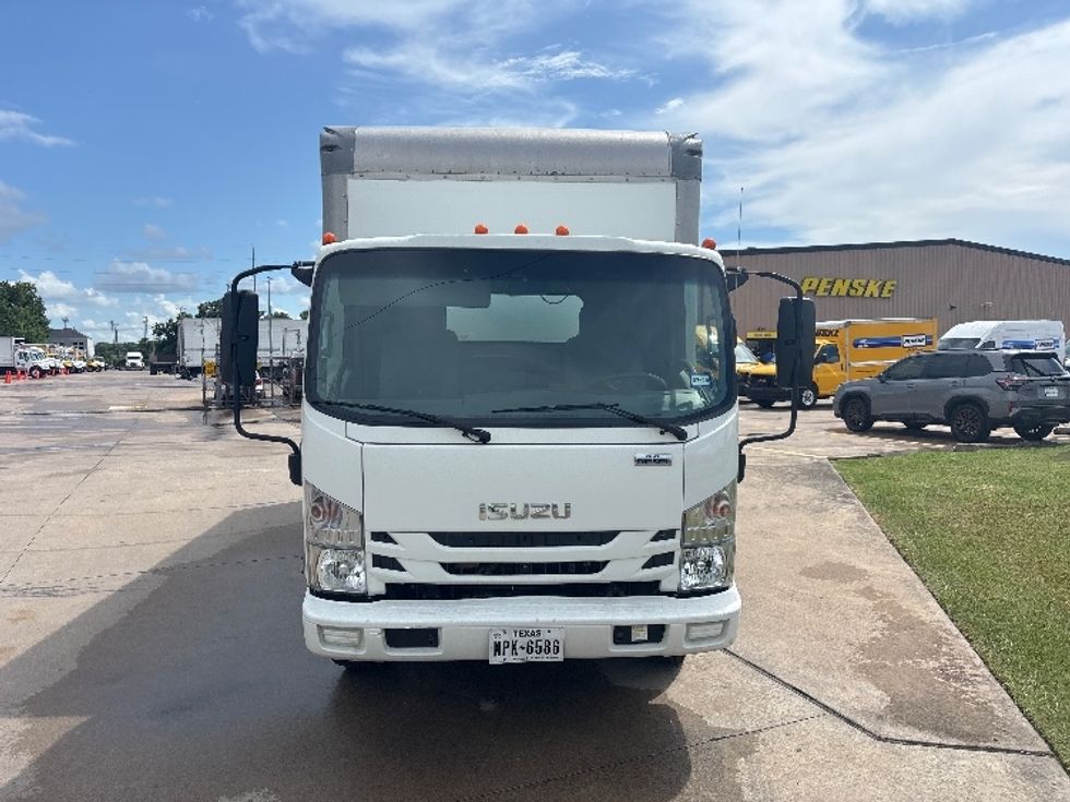 Medium Duty Box Truck-Light and Medium Duty Trucks-Isuzu-2021-NRR-Houston-TX-110,409\n\t\tmiles-$ 43,750 - Image 2