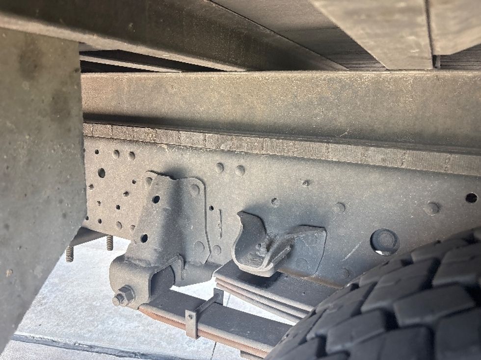 Medium Duty Box Truck-Light and Medium Duty Trucks-Isuzu-2021-NRR-Houston-TX-110,409\n\t\tmiles-$ 43,750 - Image 5