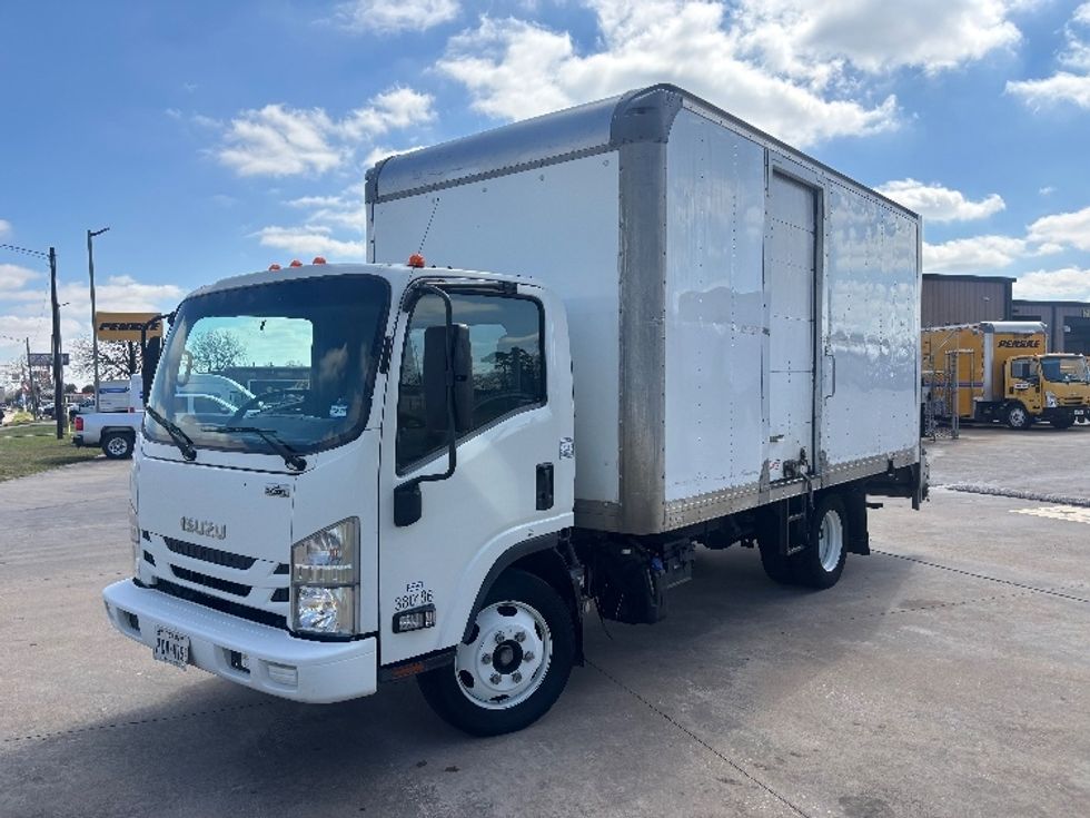 Medium Duty Box Truck-Light and Medium Duty Trucks-Isuzu-2021-NRR-Houston-TX-159,356\n\t\tmiles-$ 39,000 - Image 3