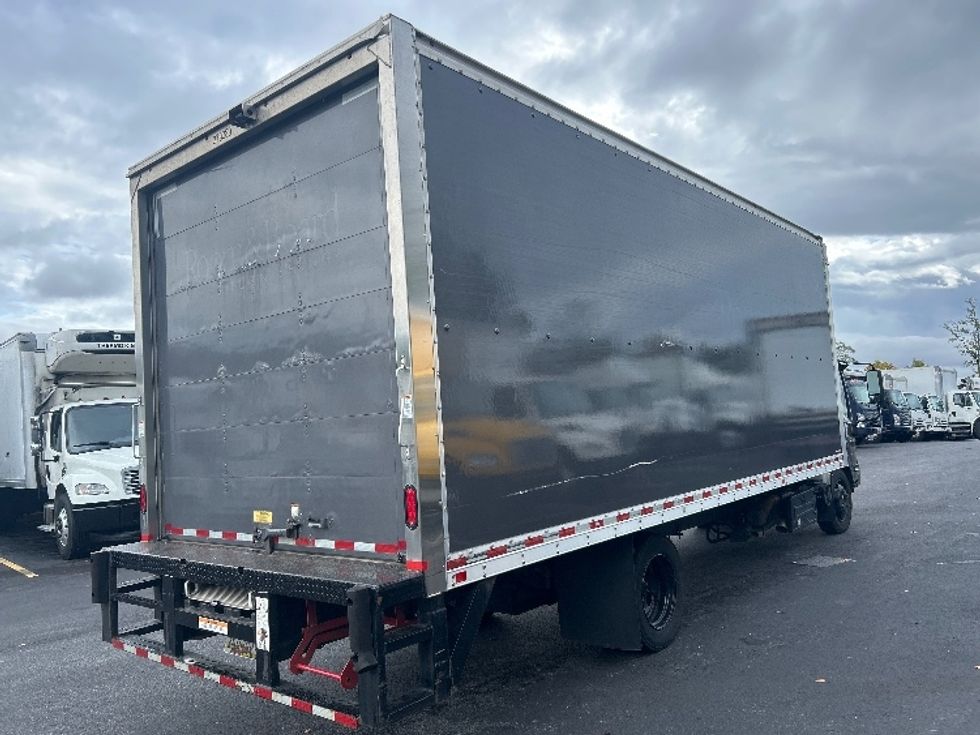 Medium Duty Box Truck-Light and Medium Duty Trucks-Isuzu-2021-NRR-Jessup-MD-83,068\n\t\tmiles-$ 48,500 - Image 12
