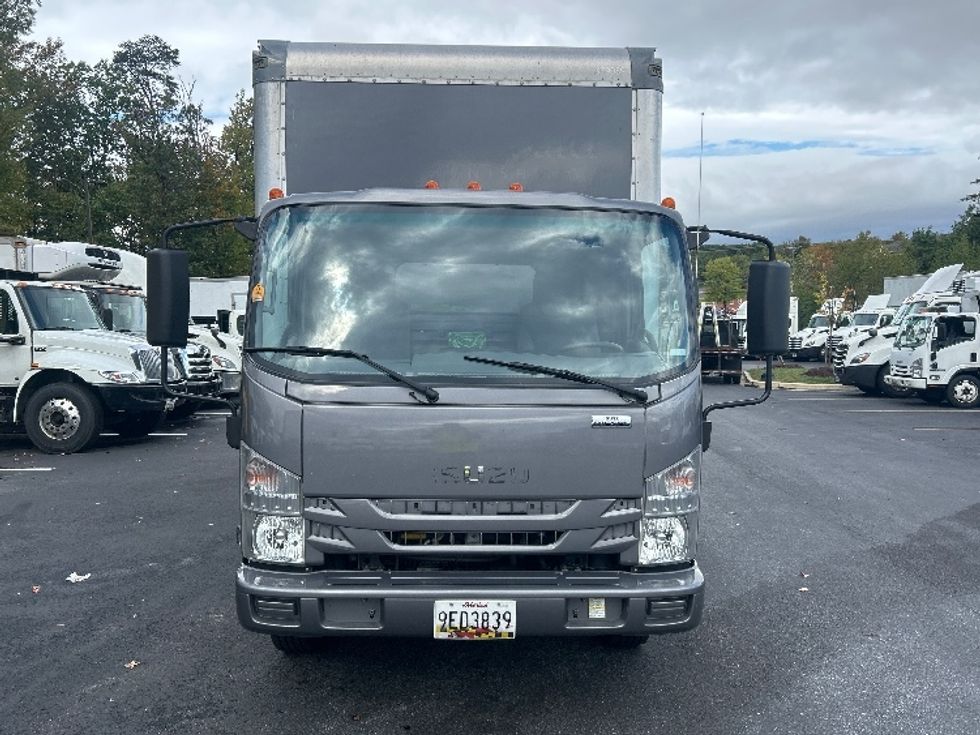 Medium Duty Box Truck-Light and Medium Duty Trucks-Isuzu-2021-NRR-Jessup-MD-83,068\n\t\tmiles-$ 48,500 - Image 2