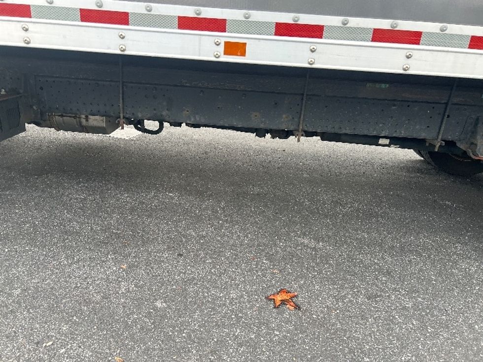 Medium Duty Box Truck-Light and Medium Duty Trucks-Isuzu-2021-NRR-Jessup-MD-83,068\n\t\tmiles-$ 48,500 - Image 5