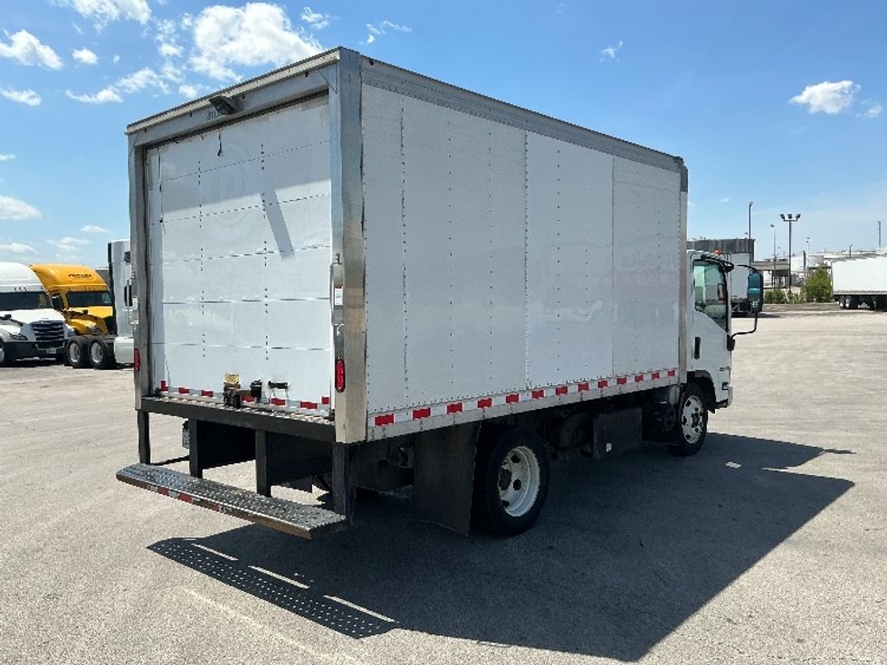 Medium Duty Box Truck-Light and Medium Duty Trucks-Isuzu-2021-NRR-La Porte-IN-105,498\n\t\tmiles-$ 45,750 - Image 12