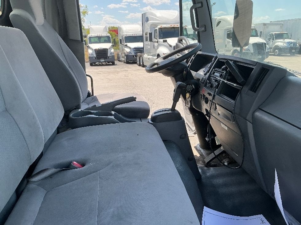 Medium Duty Box Truck-Light and Medium Duty Trucks-Isuzu-2021-NRR-La Porte-IN-105,498\n\t\tmiles-$ 45,750 - Image 20