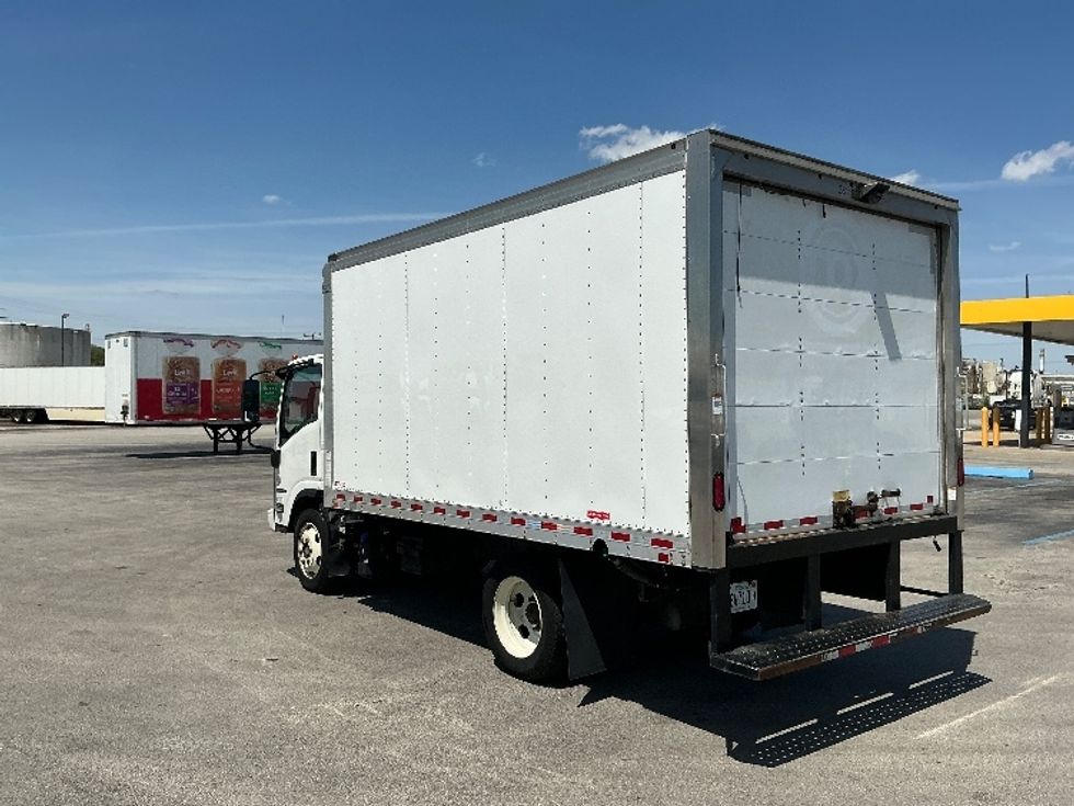 Medium Duty Box Truck-Light and Medium Duty Trucks-Isuzu-2021-NRR-La Porte-IN-105,498\n\t\tmiles-$ 45,750 - Image 6