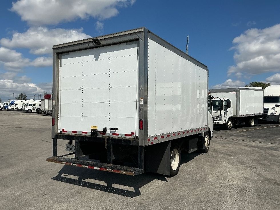 Medium Duty Box Truck-Light and Medium Duty Trucks-Isuzu-2021-NRR-La Porte-IN-166,982\n\t\tmiles-$ 34,000 - Image 13