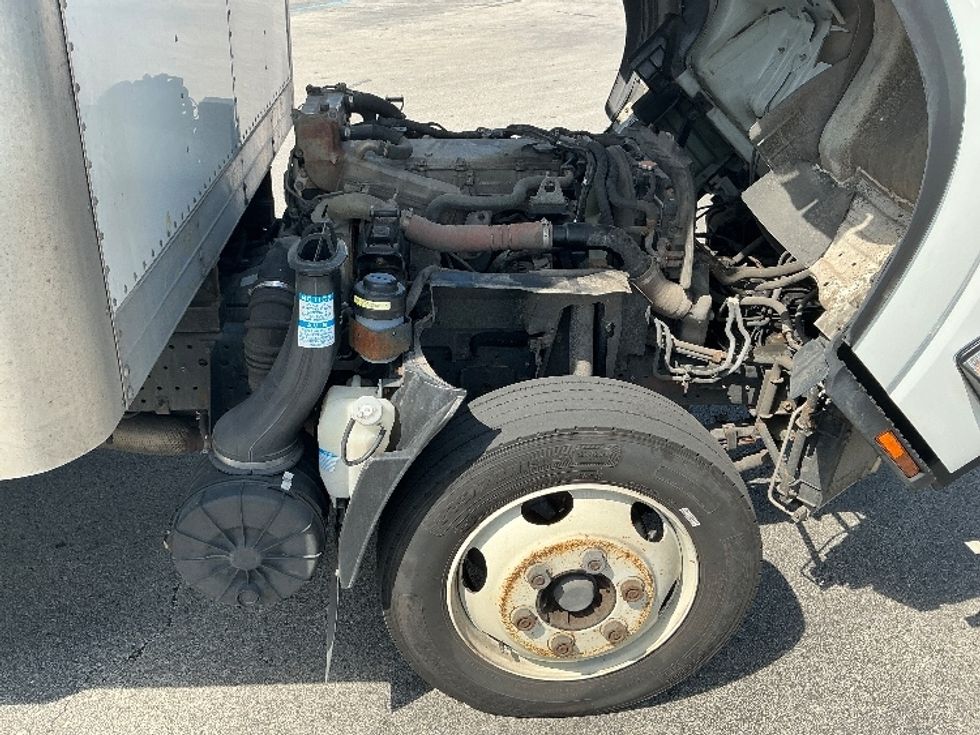 Medium Duty Box Truck-Light and Medium Duty Trucks-Isuzu-2021-NRR-La Porte-IN-166,982\n\t\tmiles-$ 34,000 - Image 23