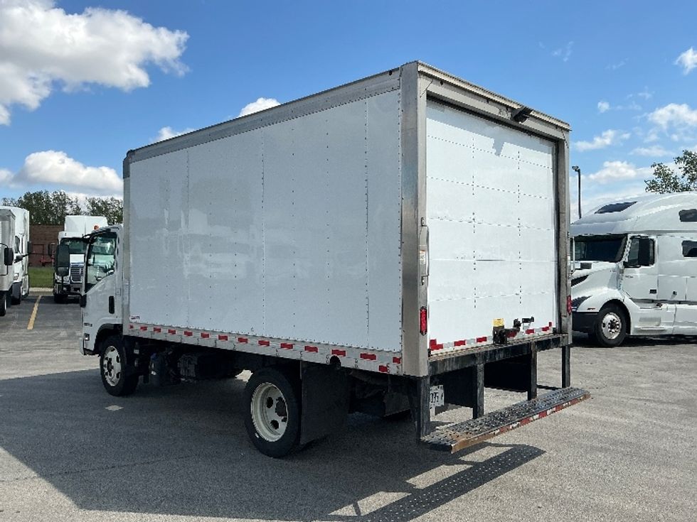 Medium Duty Box Truck-Light and Medium Duty Trucks-Isuzu-2021-NRR-La Porte-IN-166,982\n\t\tmiles-$ 34,000 - Image 6