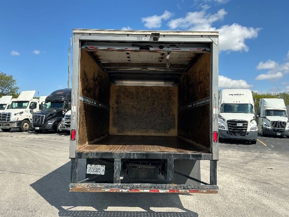 Medium Duty Box Truck-Light and Medium Duty Trucks-Isuzu-2021-NRR-La Porte-IN-166,982\n\t\tmiles-$ 34,000 - Image 8