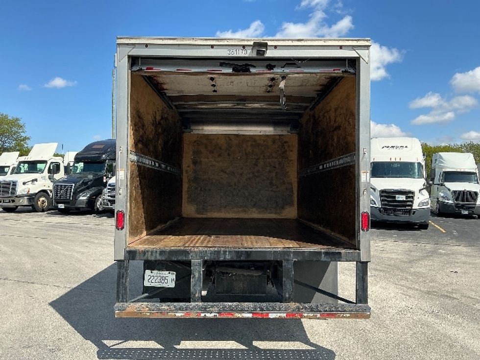 Medium Duty Box Truck-Light and Medium Duty Trucks-Isuzu-2021-NRR-La Porte-IN-166,982\n\t\tmiles-$ 34,000 - Image 9