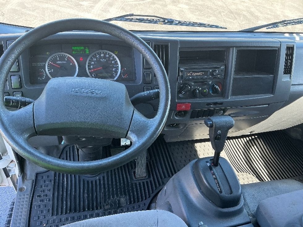 Medium Duty Box Truck-Light and Medium Duty Trucks-Isuzu-2021-NRR-Lexington-KY-114,817\n\t\tmiles-$ 44,500 - Image 18