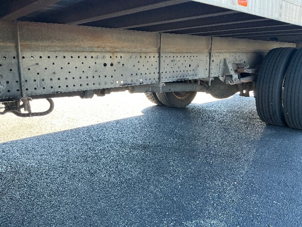 Medium Duty Box Truck-Light and Medium Duty Trucks-Isuzu-2021-NRR-Lexington-KY-114,817\n\t\tmiles-$ 44,500 - Image 5
