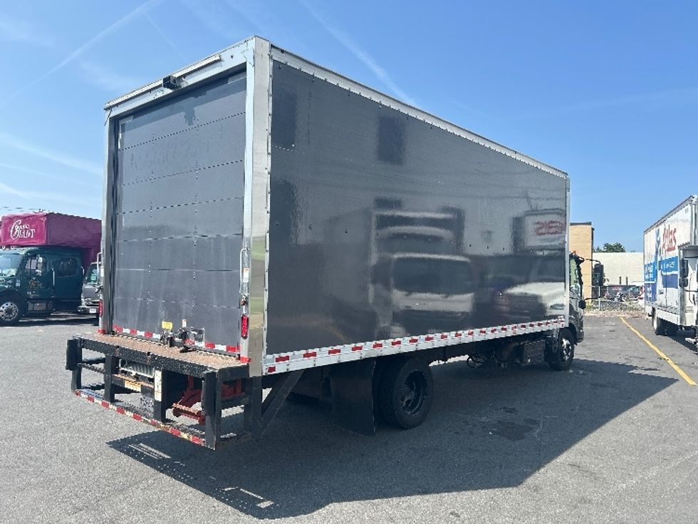 Medium Duty Box Truck-Light and Medium Duty Trucks-Isuzu-2021-NRR-Londonderry-NH-40,273\n\t\tmiles-$ 49,000 - Image 13