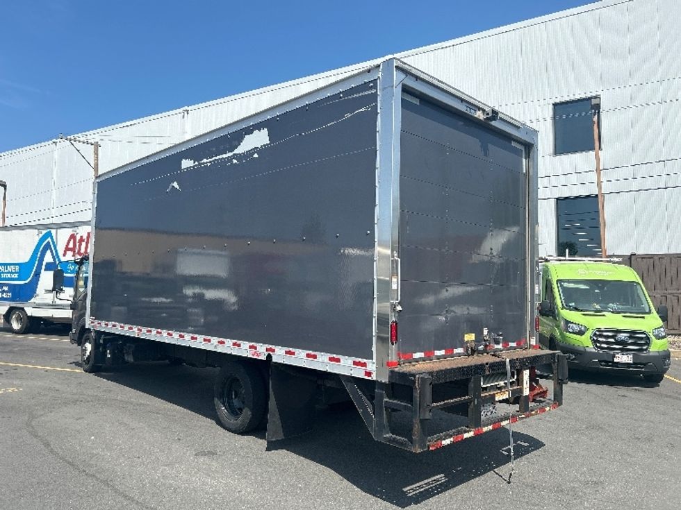 Medium Duty Box Truck-Light and Medium Duty Trucks-Isuzu-2021-NRR-Londonderry-NH-40,273\n\t\tmiles-$ 49,000 - Image 6