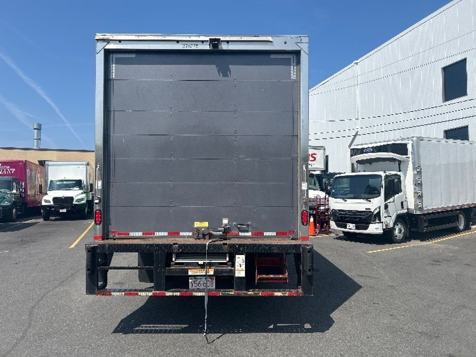 Medium Duty Box Truck-Light and Medium Duty Trucks-Isuzu-2021-NRR-Londonderry-NH-40,273\n\t\tmiles-$ 49,000 - Image 7
