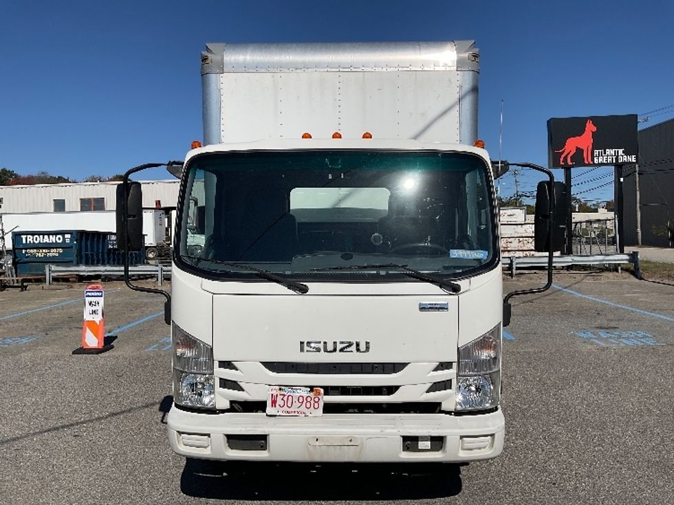Medium Duty Box Truck-Light and Medium Duty Trucks-Isuzu-2021-NRR-Londonderry-NH-92,903\n\t\tmiles-$ 45,500 - Image 2