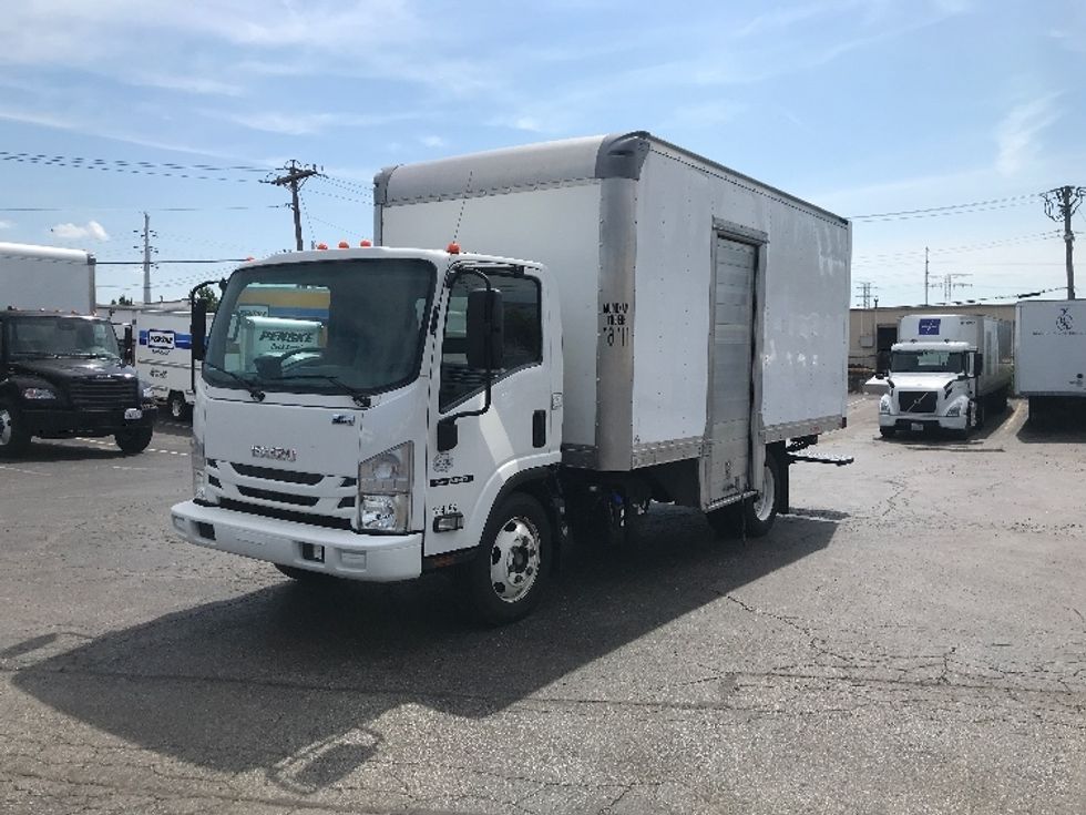 Medium Duty Box Truck-Light and Medium Duty Trucks-Isuzu-2021-NRR-Moberly-MO-95,535\n\t\tmiles-$ 44,750 - Image 3