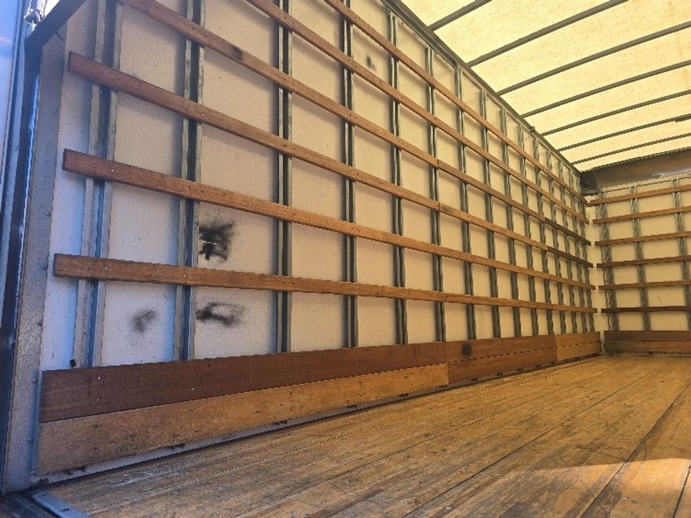 Medium Duty Box Truck-Light and Medium Duty Trucks-Isuzu-2021-NRR-Norcross-GA-106,142\n\t\tmiles-$ 51,000 - Image 11