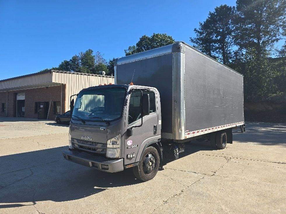 Medium Duty Box Truck-Light and Medium Duty Trucks-Isuzu-2021-NRR-Norcross-GA-106,142\n\t\tmiles-$ 51,000 - Image 3