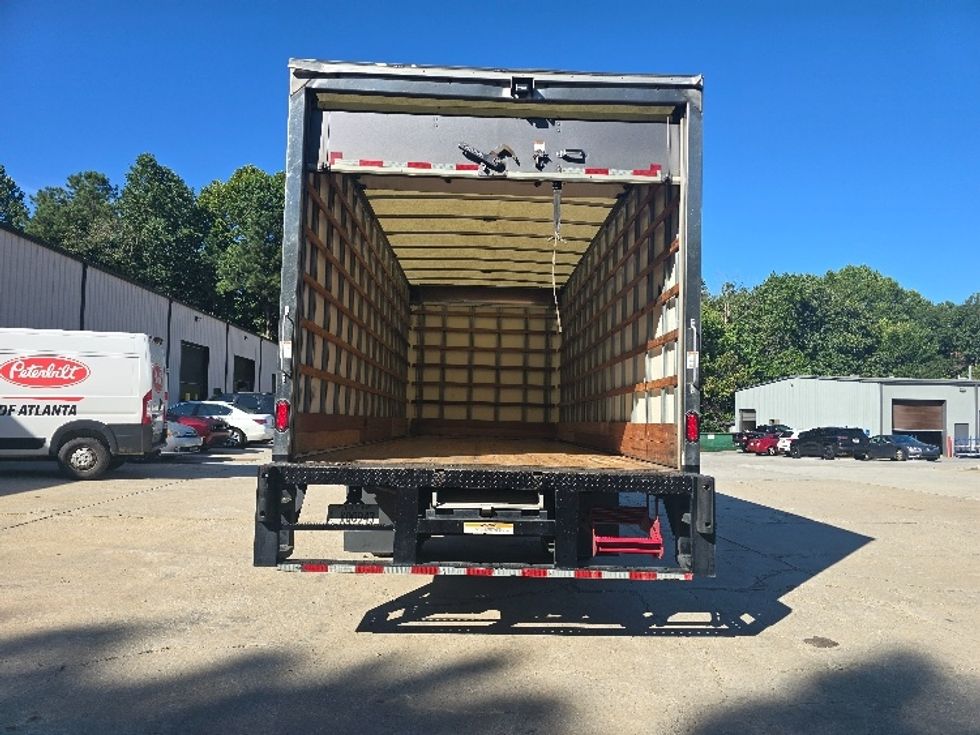 Medium Duty Box Truck-Light and Medium Duty Trucks-Isuzu-2021-NRR-Norcross-GA-106,142\n\t\tmiles-$ 51,000 - Image 8