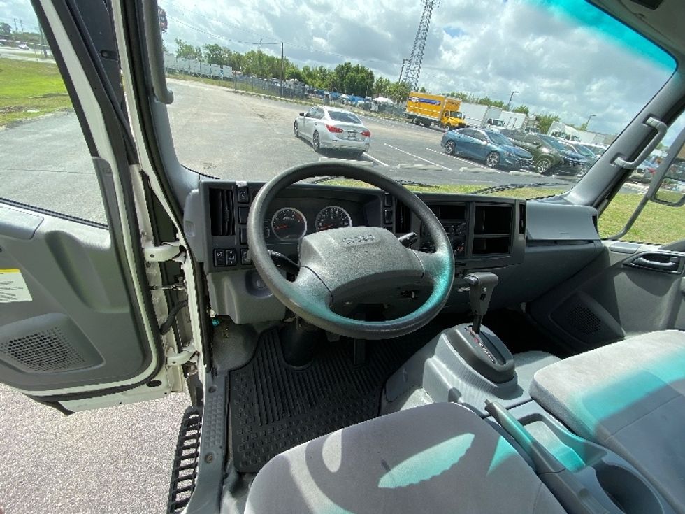 Medium Duty Box Truck-Light and Medium Duty Trucks-Isuzu-2021-NRR-Ocala-FL-136,967\n\t\tmiles-$ 37,250 - Image 17