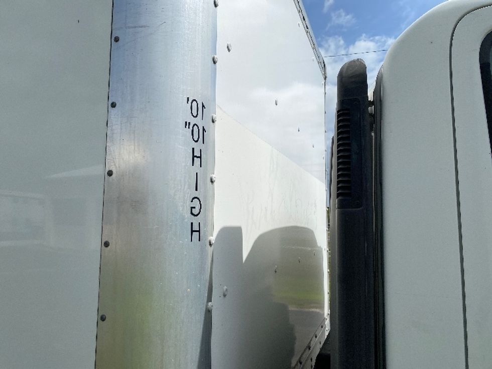 Medium Duty Box Truck-Light and Medium Duty Trucks-Isuzu-2021-NRR-Ocala-FL-136,967\n\t\tmiles-$ 37,250 - Image 28