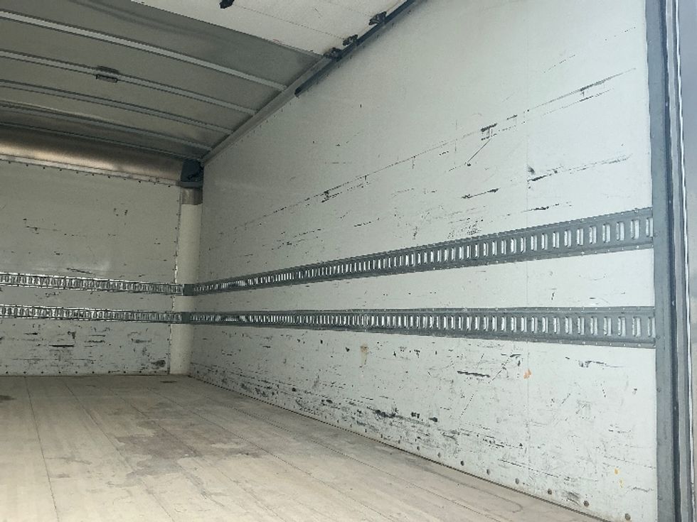 Medium Duty Box Truck-Light and Medium Duty Trucks-Isuzu-2021-NRR-Omaha-NE-50,235\n\t\tmiles-$ 56,000 - Image 11