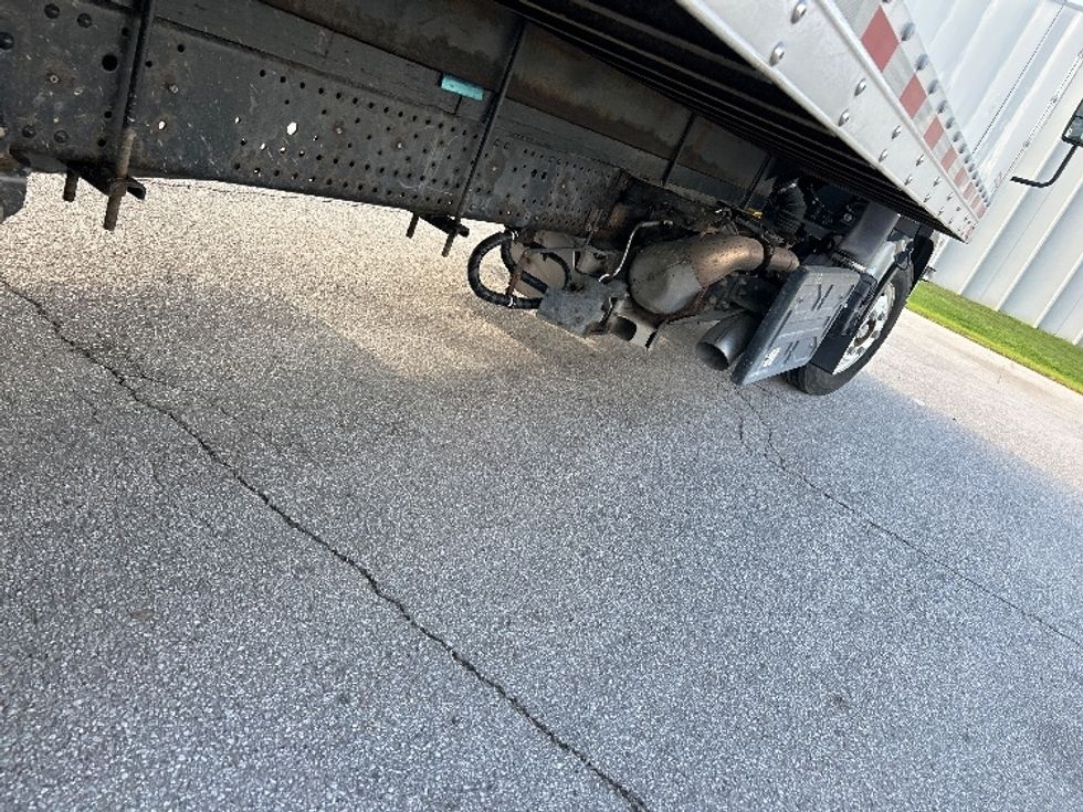 Medium Duty Box Truck-Light and Medium Duty Trucks-Isuzu-2021-NRR-Omaha-NE-50,235\n\t\tmiles-$ 56,000 - Image 13