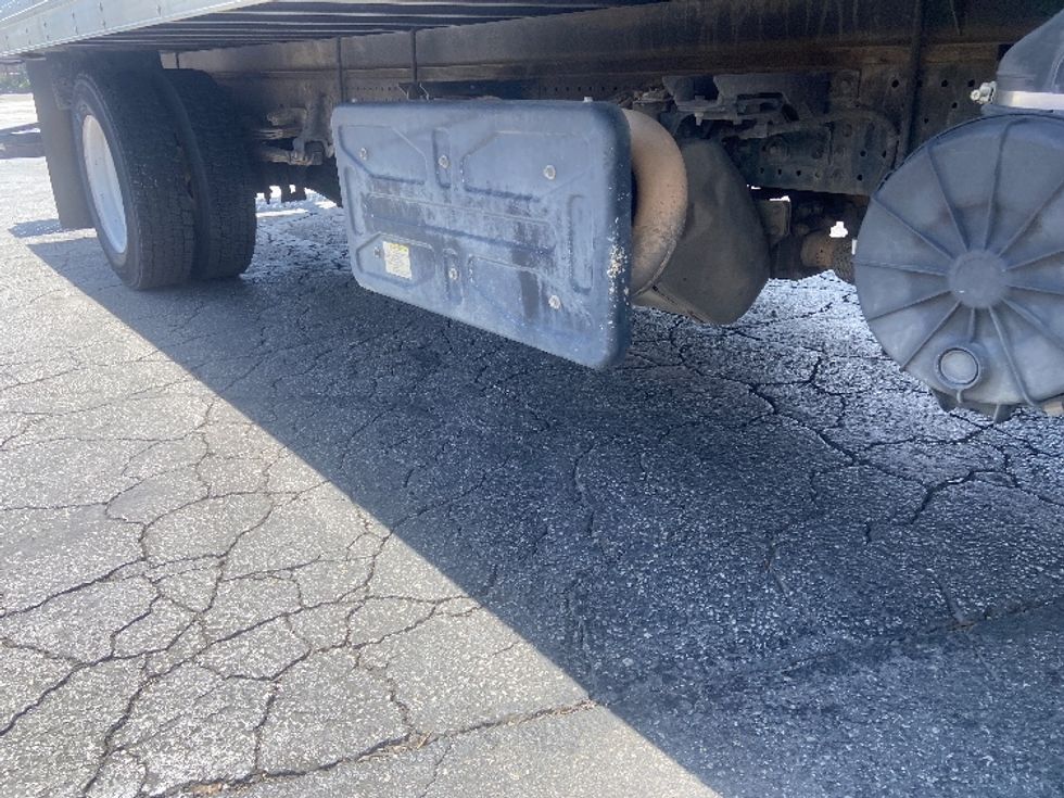 Medium Duty Box Truck-Light and Medium Duty Trucks-Isuzu-2021-NRR-San Antonio-TX-146,337\n\t\tmiles-$ 36,500 - Image 13