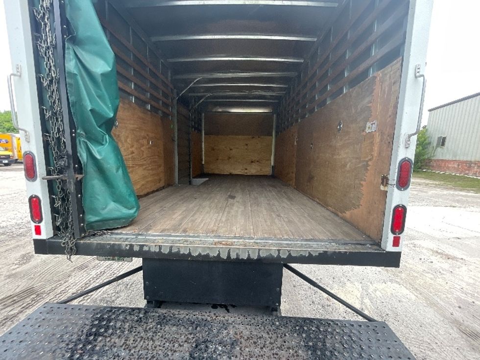 Medium Duty Box Truck-Light and Medium Duty Trucks-Isuzu-2021-NRR-Tampa-FL-117,406\n\t\tmiles-$ 40,500 - Image 10