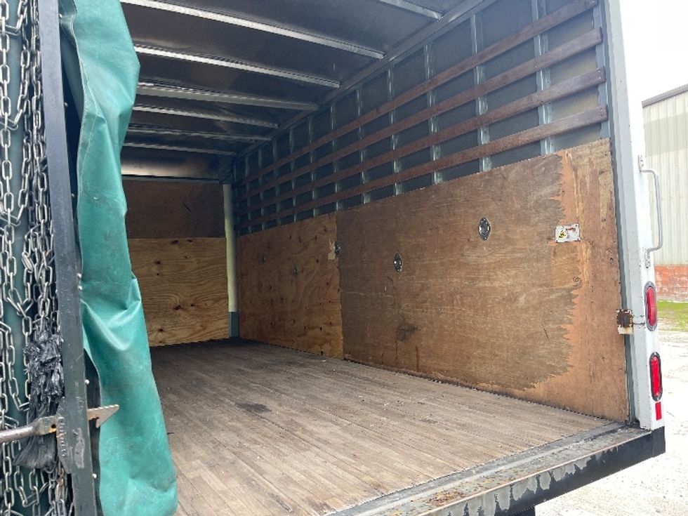 Medium Duty Box Truck-Light and Medium Duty Trucks-Isuzu-2021-NRR-Tampa-FL-117,406\n\t\tmiles-$ 40,500 - Image 11