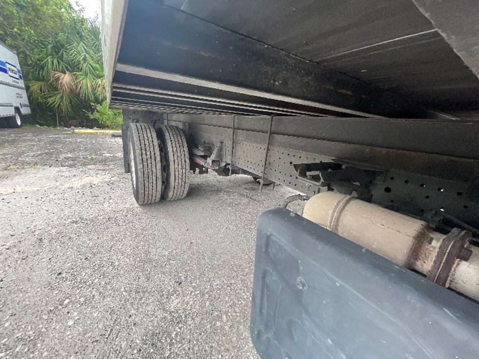 Medium Duty Box Truck-Light and Medium Duty Trucks-Isuzu-2021-NRR-Tampa-FL-117,406\n\t\tmiles-$ 40,500 - Image 14