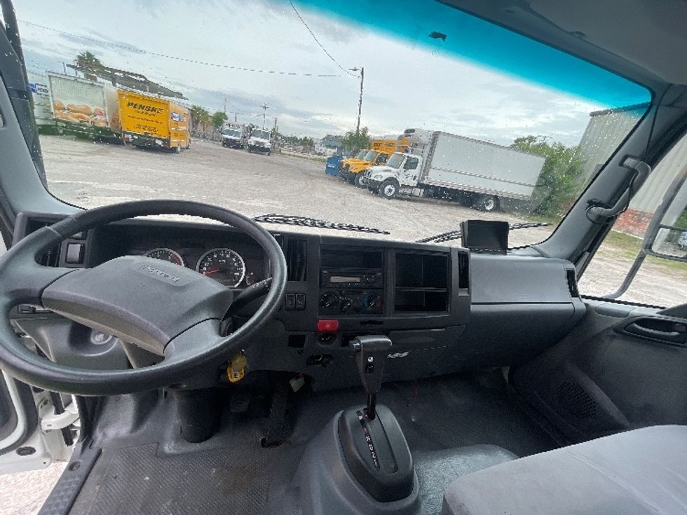 Medium Duty Box Truck-Light and Medium Duty Trucks-Isuzu-2021-NRR-Tampa-FL-117,406\n\t\tmiles-$ 40,500 - Image 18