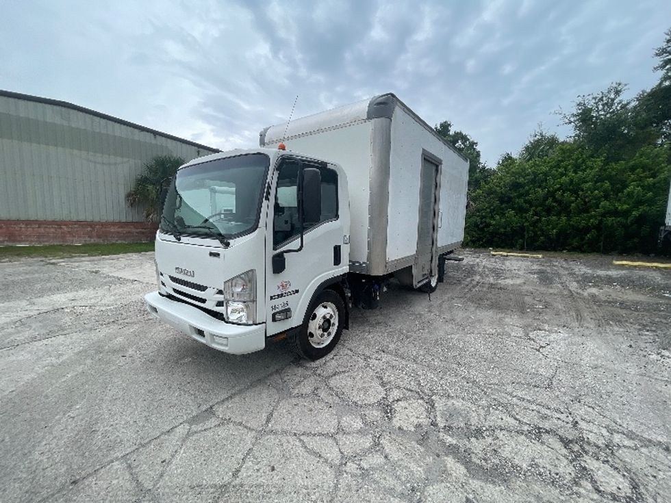 Medium Duty Box Truck-Light and Medium Duty Trucks-Isuzu-2021-NRR-Tampa-FL-117,406\n\t\tmiles-$ 40,500 - Image 3
