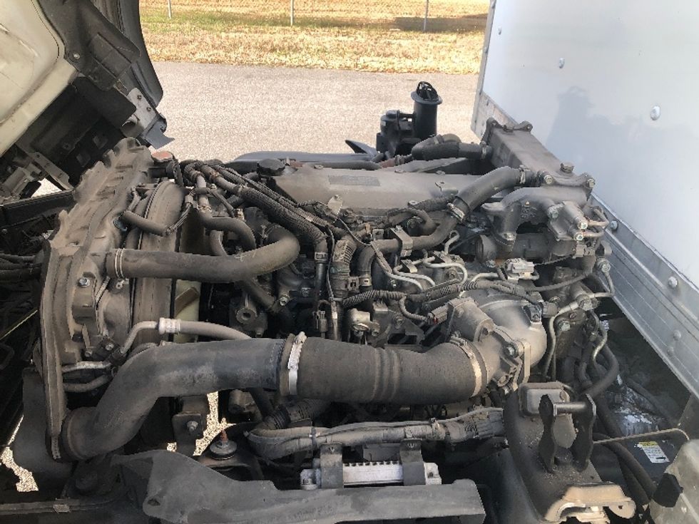 Medium Duty Box Truck-Light and Medium Duty Trucks-Isuzu-2021-NRR-Tampa-FL-159,981\n\t\tmiles-$ 32,250 - Image 23