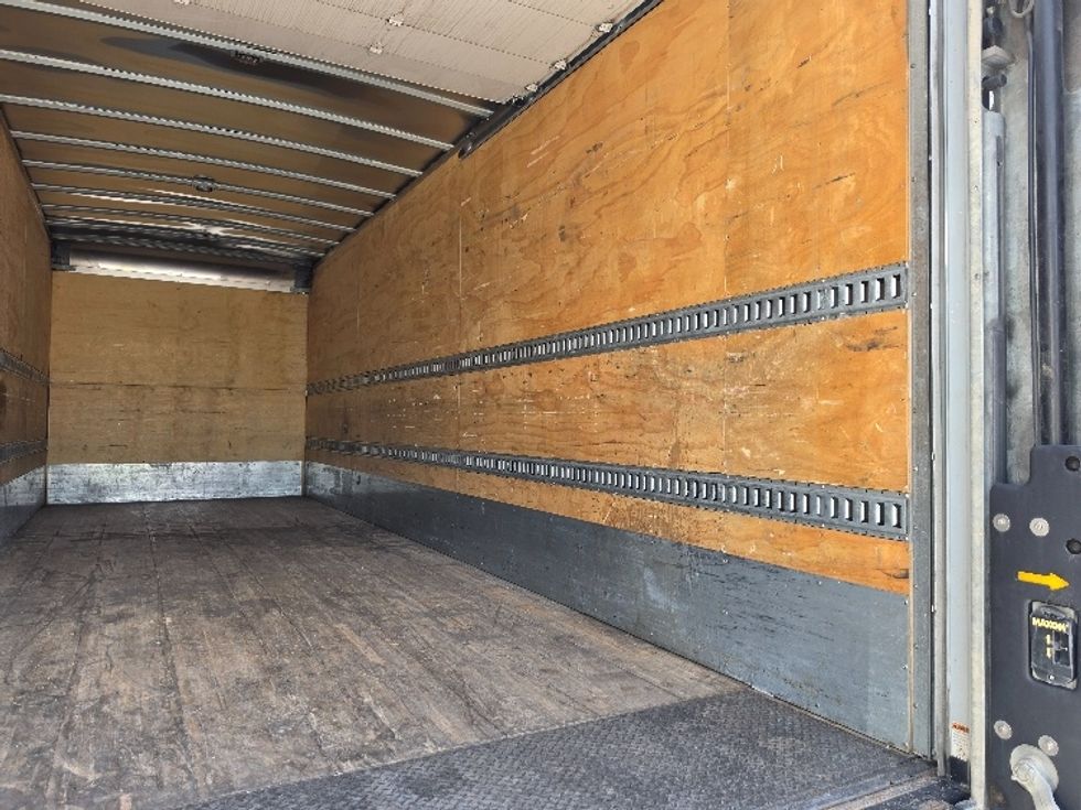 Medium Duty Box Truck-Light and Medium Duty Trucks-Isuzu-2022-FTR-Little Rock-AR-150,498\n\t\tmiles-$ 69,500 - Image 12