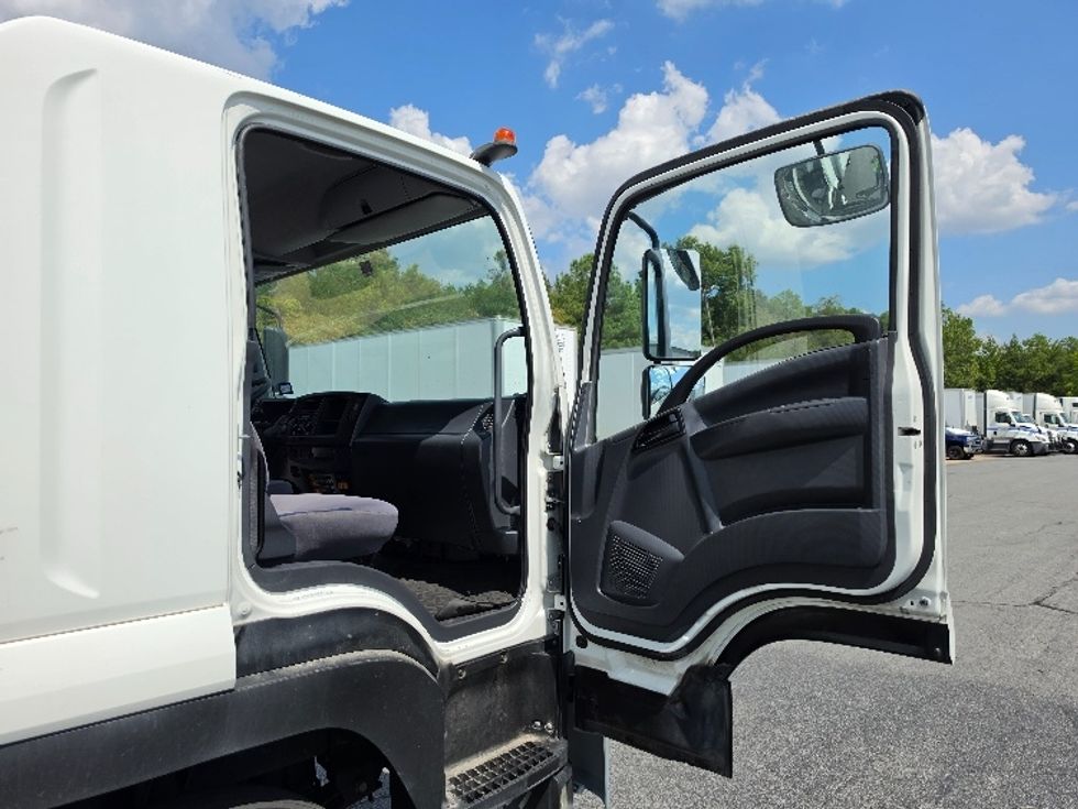 Medium Duty Box Truck-Light and Medium Duty Trucks-Isuzu-2022-FTR-Little Rock-AR-150,498\n\t\tmiles-$ 69,500 - Image 20