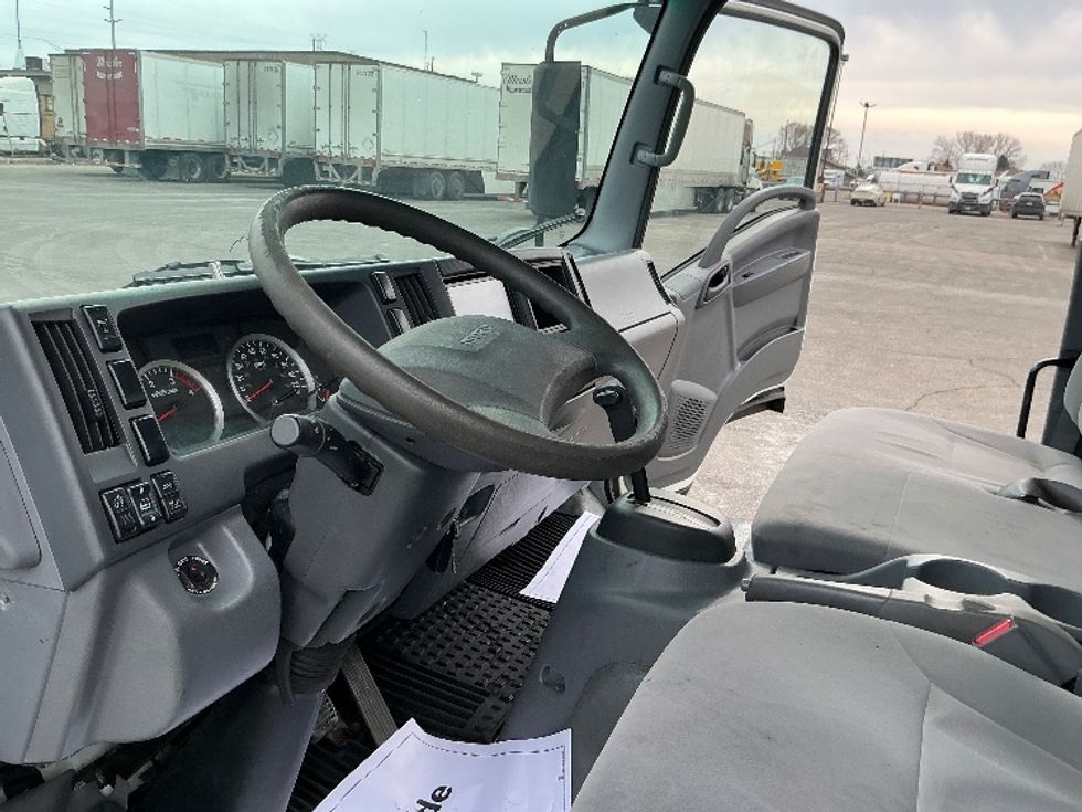 Medium Duty Box Truck-Light and Medium Duty Trucks-Isuzu-2022-NQR-East Chicago-IN-131,188\n\t\tmiles-$ 46,250 - Image 17