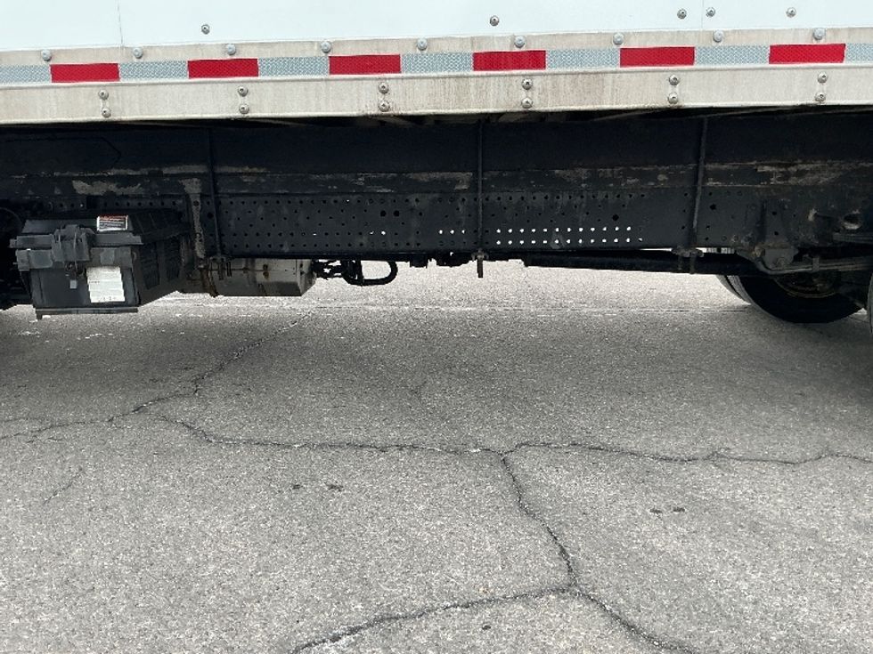 Medium Duty Box Truck-Light and Medium Duty Trucks-Isuzu-2022-NQR-East Chicago-IN-131,188\n\t\tmiles-$ 46,250 - Image 5
