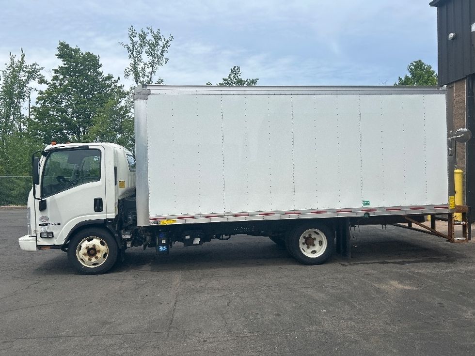 Medium Duty Box Truck-Light and Medium Duty Trucks-Isuzu-2022-NQR-Liverpool-NY-130,271\n\t\tmiles-$ 40,750 - Image 4