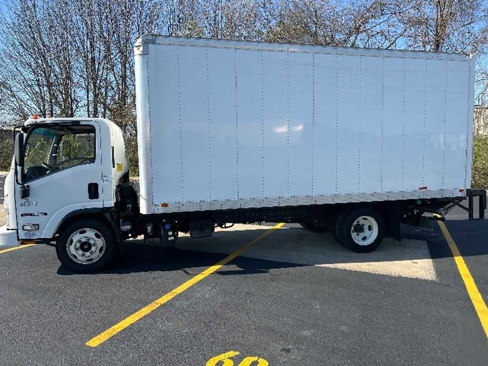 Medium Duty Box Truck-Light and Medium Duty Trucks-Isuzu-2022-NQR-Nashville (Mount Juliet)-TN-184,861\n\t\tmiles-$ 38,500 - Image 15